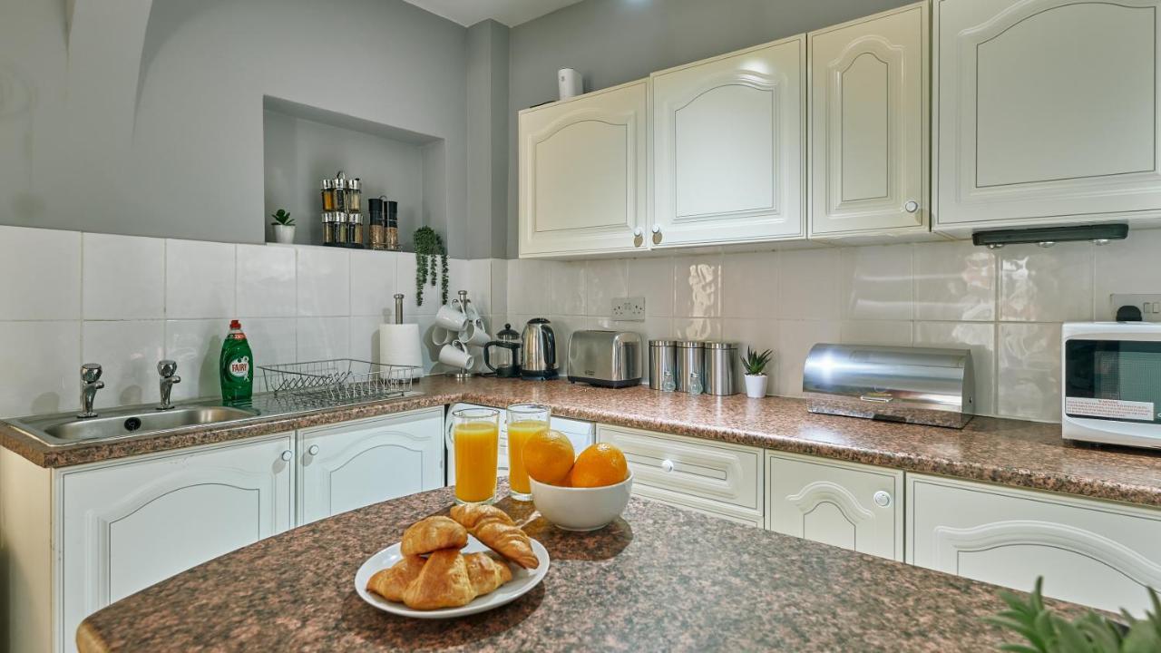 Stylish 2 Bedroom In Clifton - Garden Бристоль Екстер'єр фото