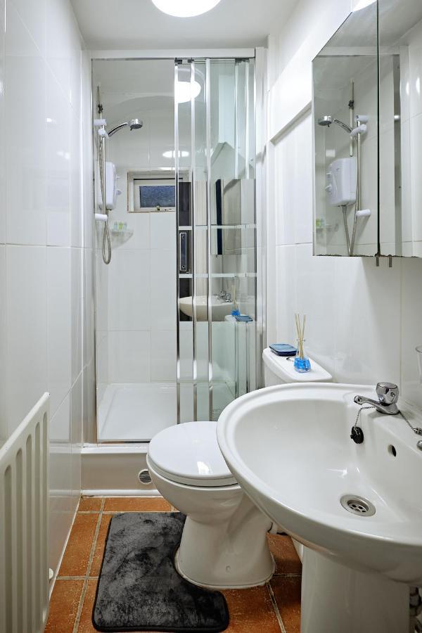 Stylish 2 Bedroom In Clifton - Garden Бристоль Екстер'єр фото