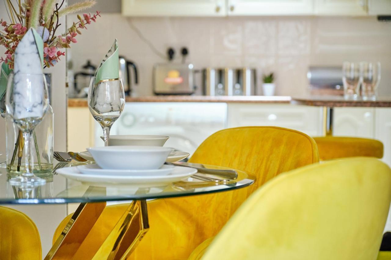 Stylish 2 Bedroom In Clifton - Garden Бристоль Екстер'єр фото